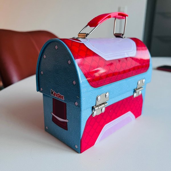 galleryimage 2 zoomed in