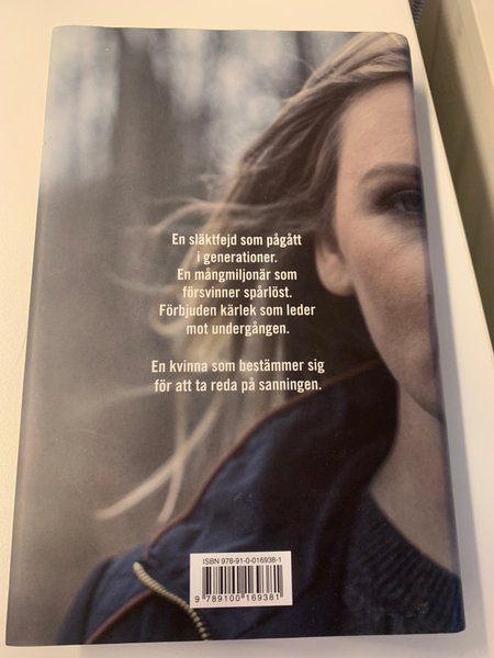 galleryimage 2 zoomed in