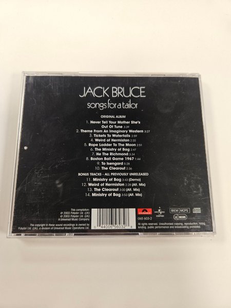 galleryimage 2 zoomed in