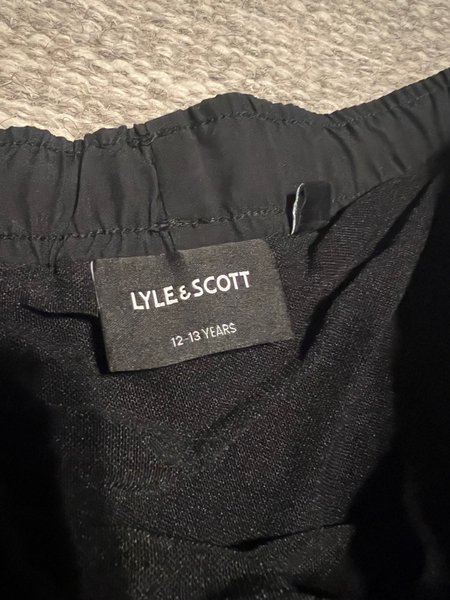 galleryimage 2 zoomed in