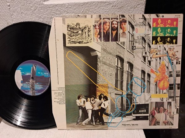 galleryimage 2 zoomed in