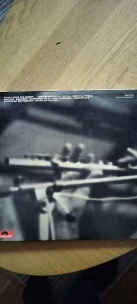 galleryimage 2 zoomed in