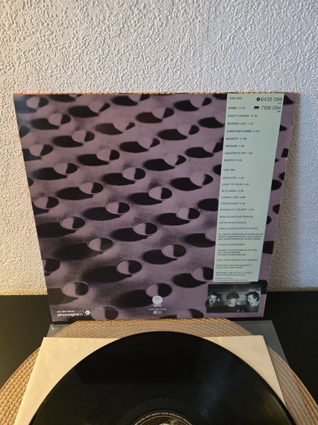 galleryimage 2 zoomed in