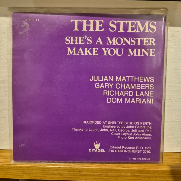 galleryimage 2 zoomed in