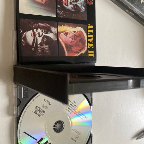 Kiss ALIVE 2 Köp på Tradera (648105783)