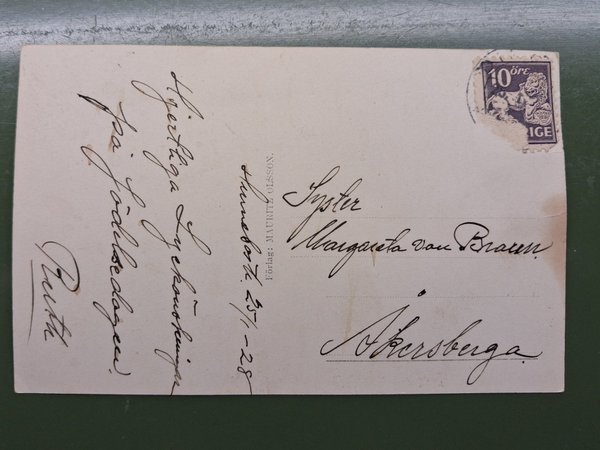 galleryimage 2 zoomed in