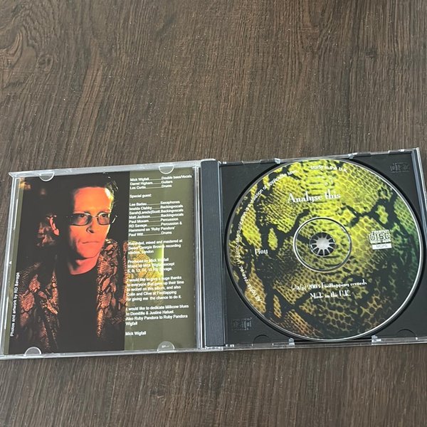 galleryimage 2 zoomed in