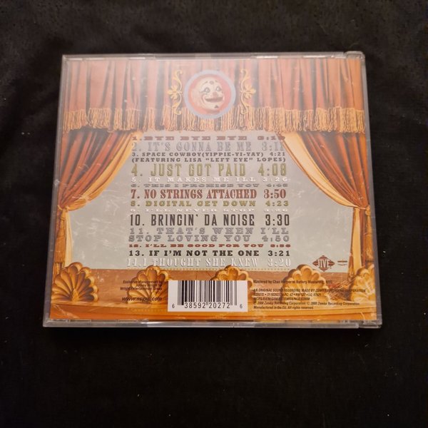 galleryimage 2 zoomed in