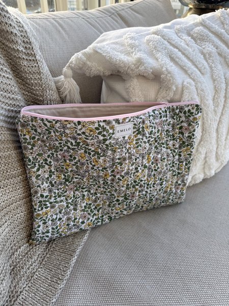 galleryimage 2 zoomed in