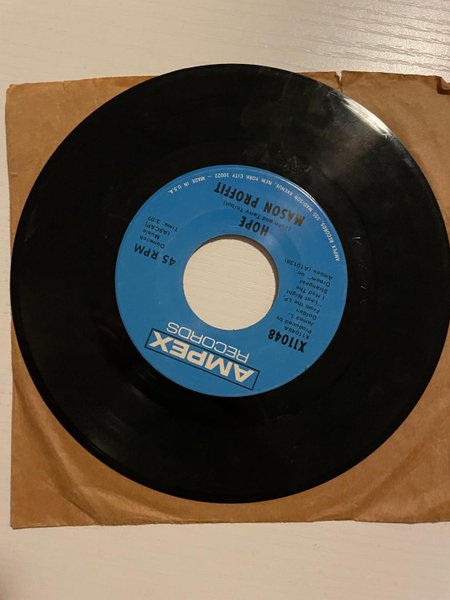 galleryimage 2 zoomed in