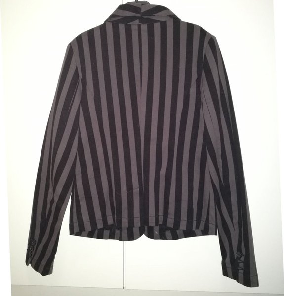 galleryimage 2 zoomed in