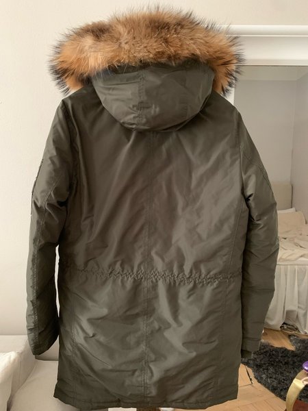 galleryimage 2 zoomed in