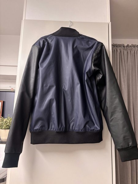 galleryimage 2 zoomed in