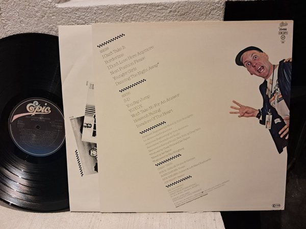 galleryimage 2 zoomed in