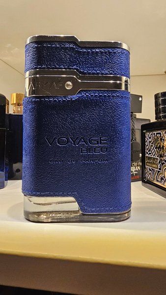 Se produkter som liknar Armaf Voyage Bleu Eau de Parfum på Tradera  (666371504)