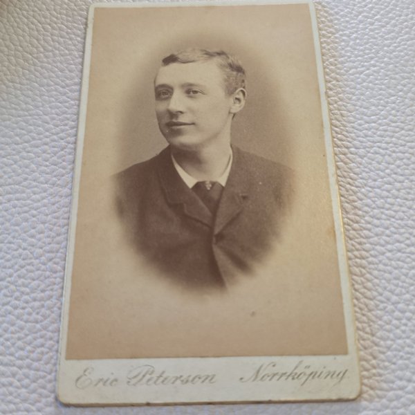 galleryimage 2 zoomed in