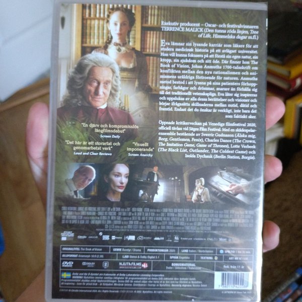 galleryimage 2 zoomed in