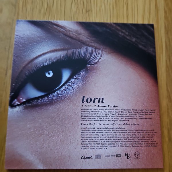 galleryimage 2 zoomed in