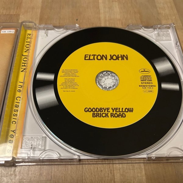 galleryimage 2 zoomed in