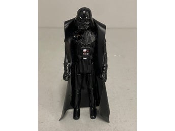 Star Wars Vintage DARTH VADER (1977) Kenner – MED PERFEKT ORIGINALKAPPA / VINYL