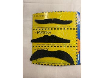 Perfekt Mustasch till maskerad
