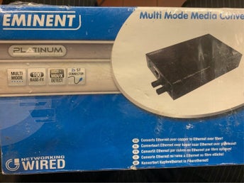 Fibermediekonverterare Eminent EM4001