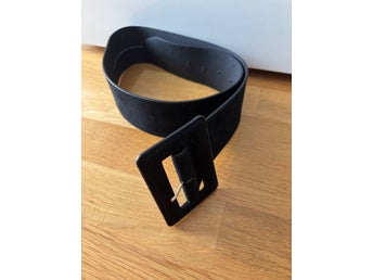 H&M sammet svart bä , storlek M.