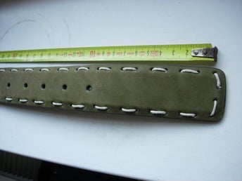 Bon'a Parte grönt bä , storlek 65 cm till mittersta hålet helalängd 81cm B 4cm