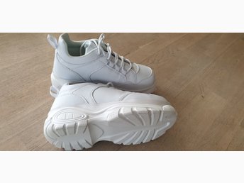 duffy chunky sneakers