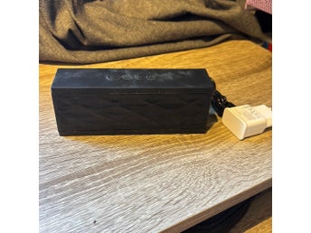 Bluetooth-högtalare. A25