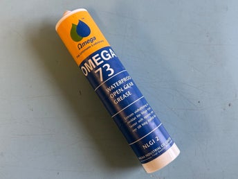Omega 73 Vattenfast smörjfett (Utmärkt för vändskivan på trailerdragare)