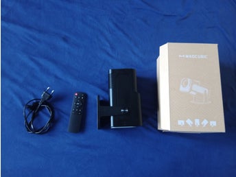MAGCUBIC Portable Projector, 1080P/4K FHD 180°