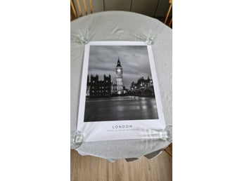 Poster, affisch, tavla .London Big Ben - Paper Town Collection.
