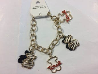 Snygg Björn & Love Armband