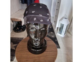 Svart bandana