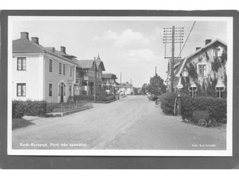 Esso-pump i Smålands Burseryd gissar 1950tal