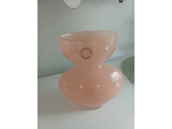 Oval glasvas.