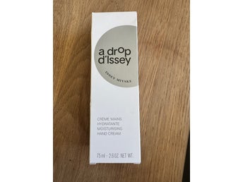 Issey Miyake A Drop d'Issey återfuktande handkräm