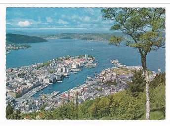 Bergen. Utsikt fra Flöyfjellet.