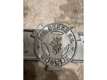 SCANIA-VABIS Stor original grill/emblem 42cm veteran – Scania samling