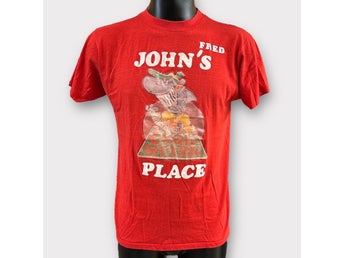 Vintage 90s Johns Place T-Shirt Stl: L