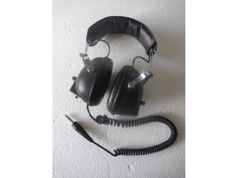 Retro stereohörlurar, Foster RDF-219. Okej skick