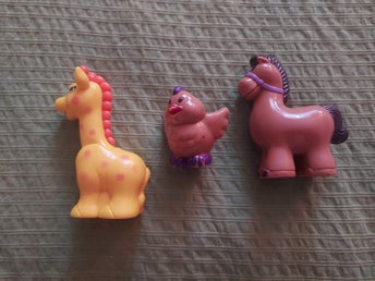 Leksaker Baby 3 Djur i Hård Plast Bild 3 Höjd ca 12 cm Bredd ca 10 cm