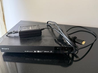 BDP-S6700 Blu-ray/DVD-spelare – 4K Upscale, WiFi, Bluetooth & 3D