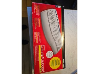 OÖPPNAD Microsoft Natural Keyboard Pro - Svensk layout (NOS / Förseglad)