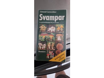 Svampbok och svampkniv