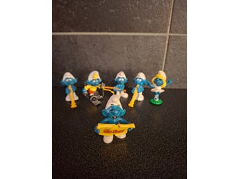 6 stycken Smurf-figurer inklusive Fix & Foxi