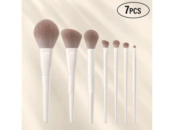 7Pcs proffessionella molnporslin borstsats mjuk löspuder rouge ögonskugga