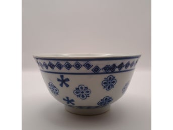 Kinesisk skål - 7 cm hög - 12,5 cm dm - Mönster