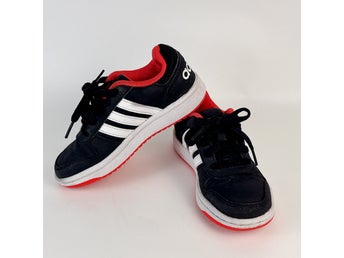 Adidas Hoops 2.0 Sneakers Svarta/Röda Storlek 29